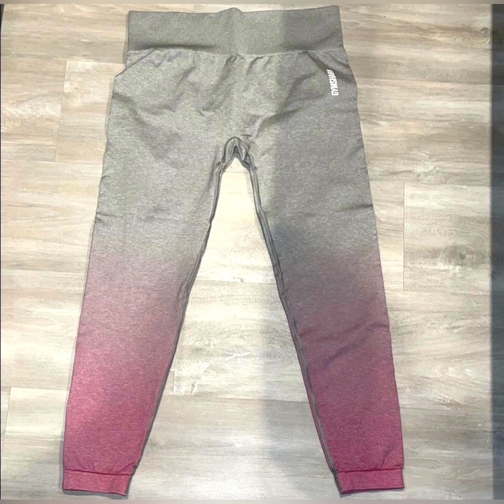 Gymshark grey and pink ombré leggings women’s size M or XL - NEW WITHOUT TAGS